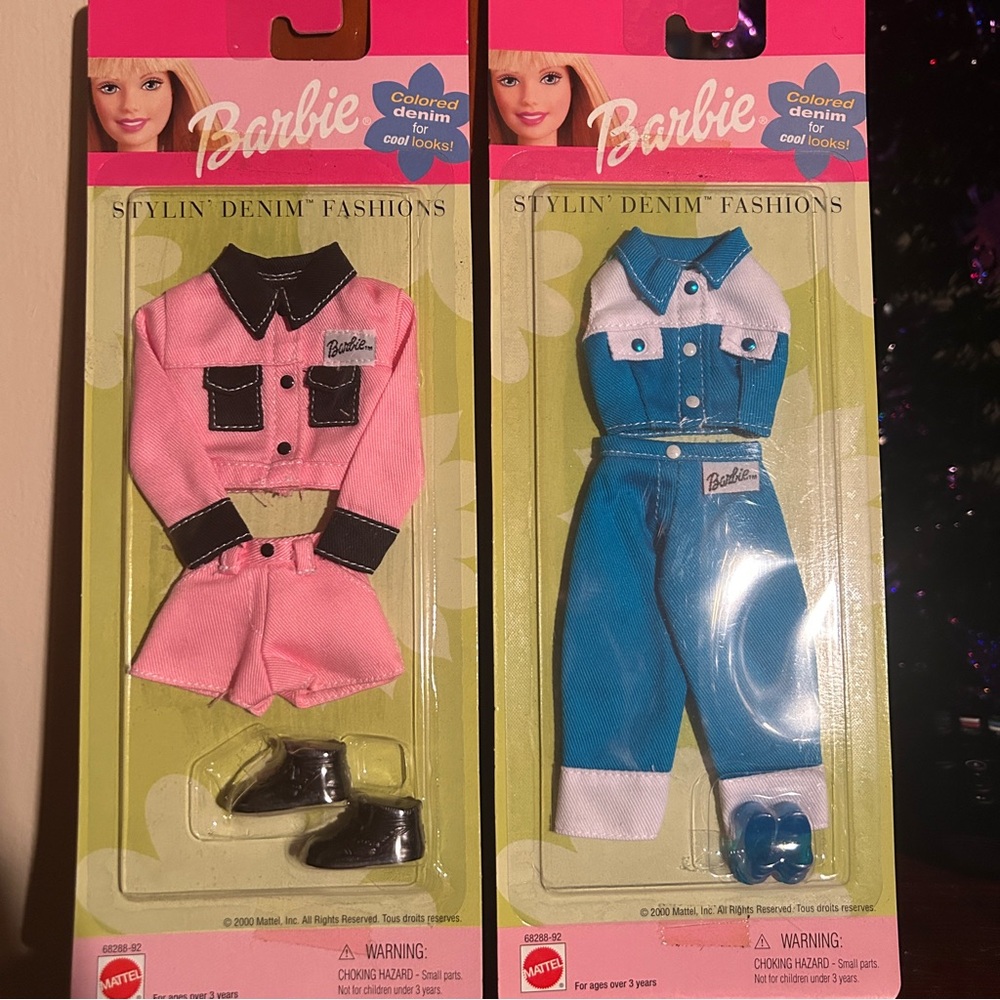 Barbie Stylin' Denim Fashions - Pink and Blue Outfits - Picture 1 of 2